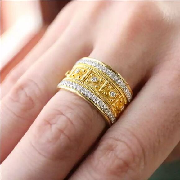NEW Yellow Gold Vintage Diamonds Wide Ring - Picture 3 of 7